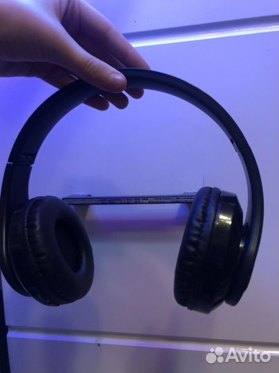 Большие наушники Walrort с подсветкой