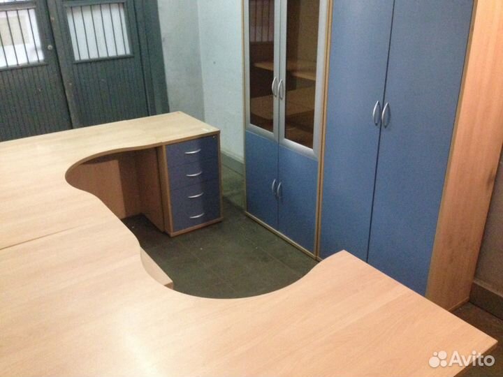 Комплект офисной мебели