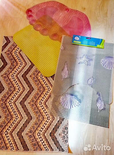 Коврики в ванную новый и бу