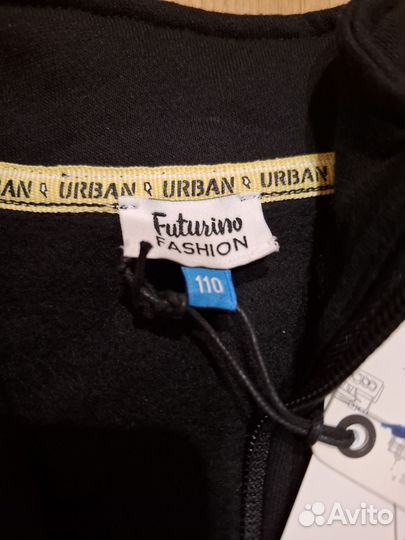 Толстовка futurino новая 110