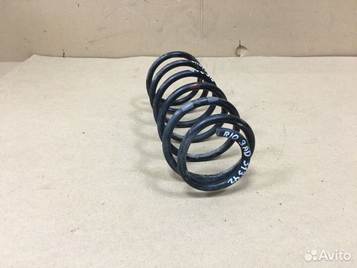 Пружина задняя Kia Rio 3 QB