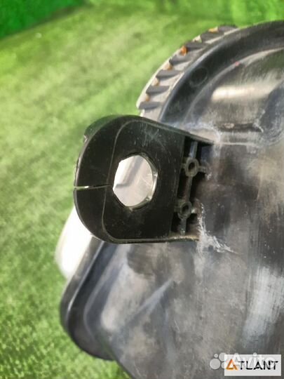 Фара передняя правая audi A6