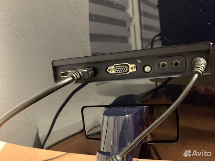 Монитор Samsung 27 изогнутый