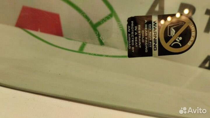 Стекло переднее левое Nissan Murano Z50 VQ35DE