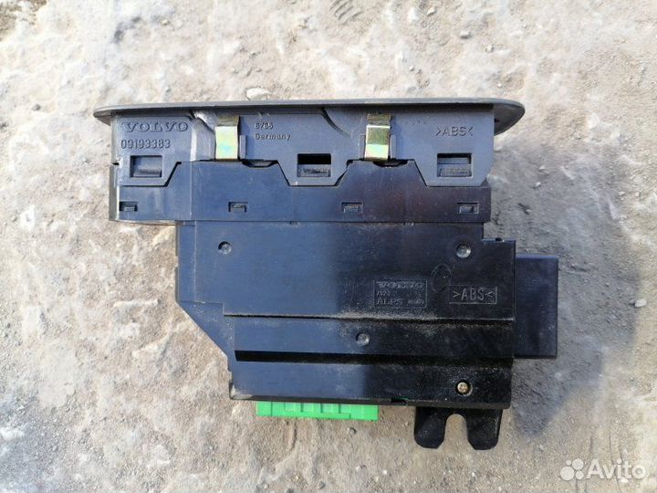 Блок управления стеклоподьемниками Volvo V70