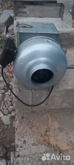 Канальный вентилятор 200