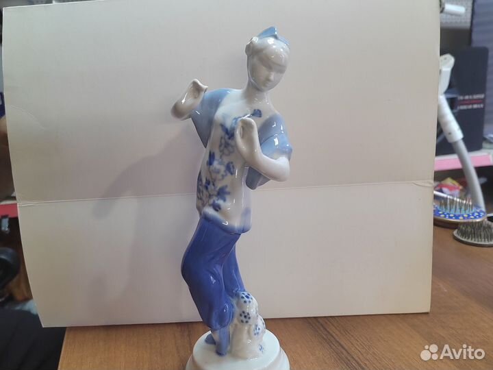 Фарфор китаянка