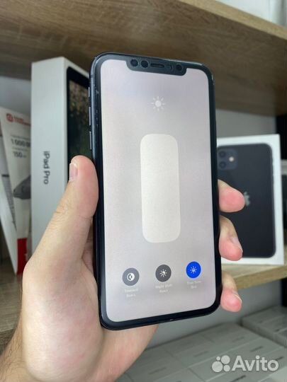 iPhone 11, 256 ГБ