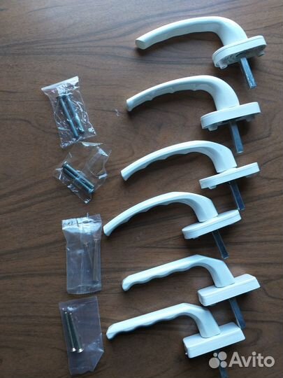 Ручки оконные