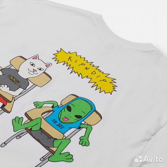 Лонгслив Ripndip butts UP