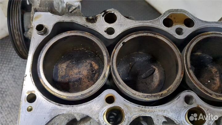 Блок цилиндров Suzuki SX4, 2008