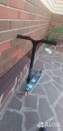 Трюковой самокат