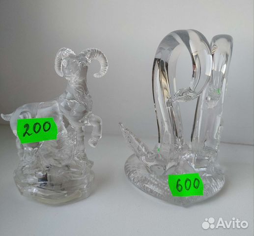 Статуэтки лебеди хрусталь и козёл с подсветкой