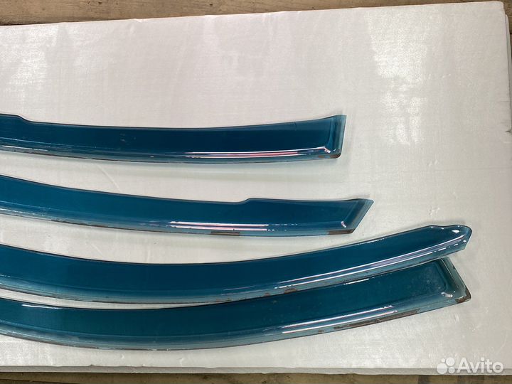 Спойлер на nissan teana 2012 год