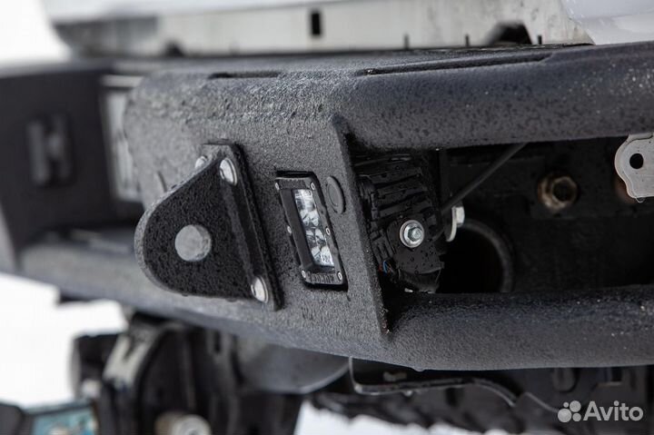 Бампер задний BMS alfa для Toyota Tundra 14-20