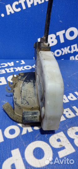 Задний левый замок двери Nissan Teana J32 седан