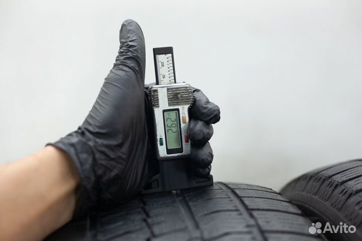 Bridgestone Blizzak Ice 215/60 R17 100T