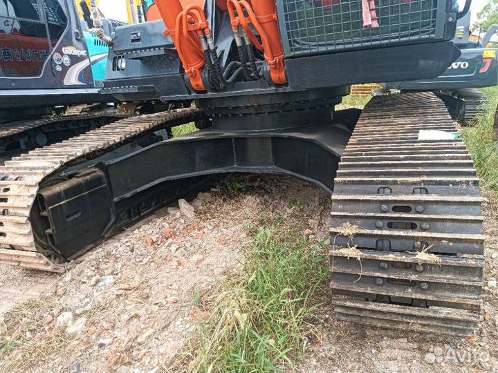 Гусеничный экскаватор Hitachi ZX350, 2022