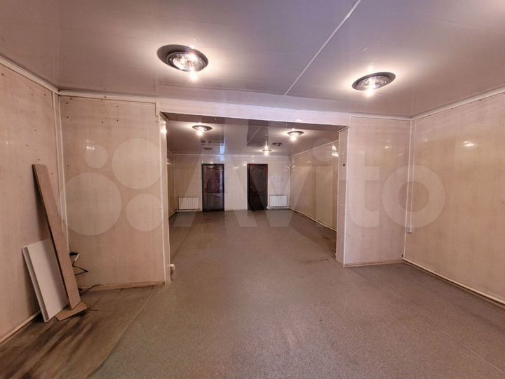 Сдам офисное помещение со складом, 180 м²