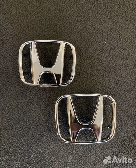 Эмблема, шильдик в руль Honda 53*43