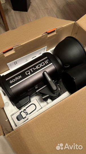 Вспышка студийная Godox QT400IIM