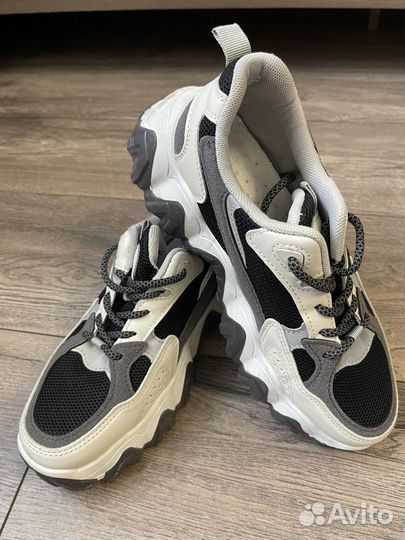 Кеды на девочку новые 37