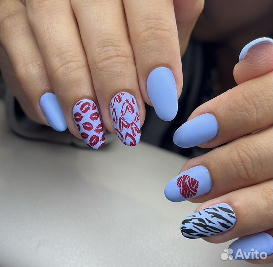 Маникюр и педикюр