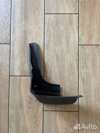 Брызговик задний левый Lexus Rx300 330 350 400H С