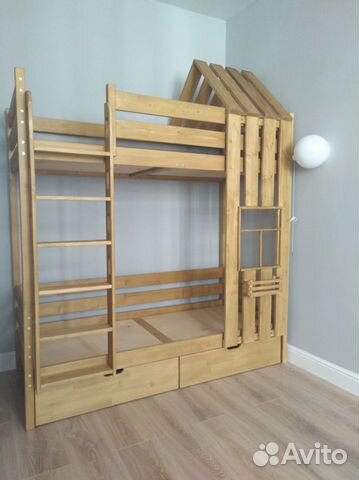 Кровать двухьярусная детская деревянная