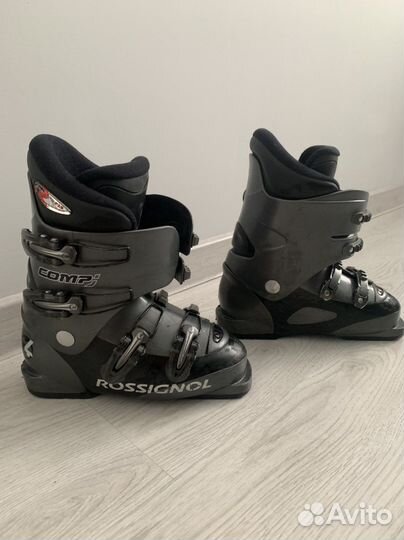 Горнолыжные ботинки 23,5