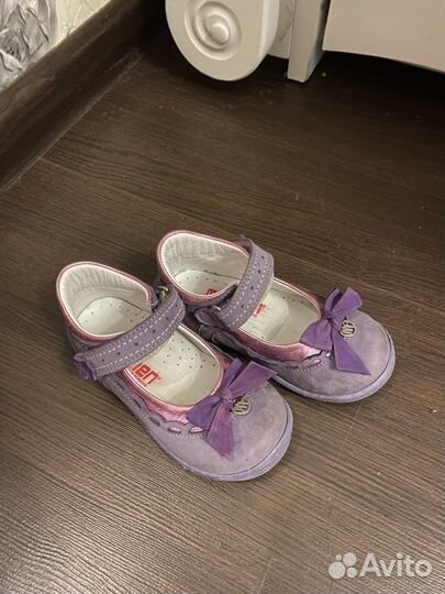 Туфли для девочки 23 размер