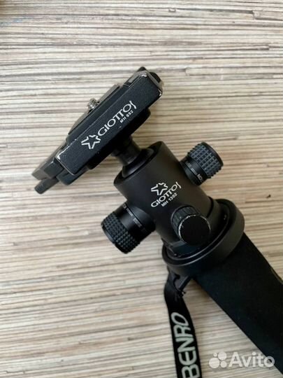 Монопод Benro c головой