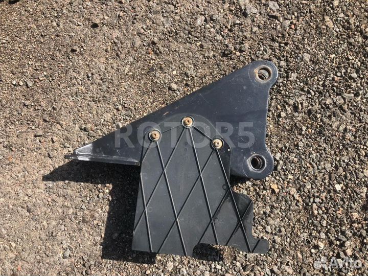 Кронштейн усилителя переднего бампера верхний MAN