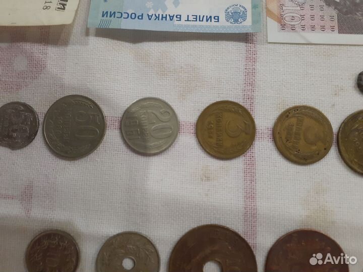 Монеты СССР И разных стран купюры англия