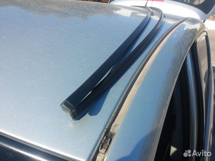 Молдинг на крышу Toyota Corolla Fielder 120