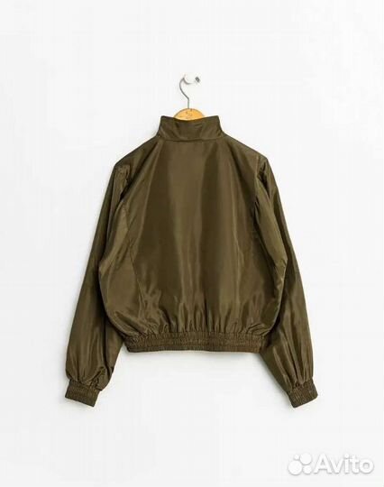 Новая Ветровка befree