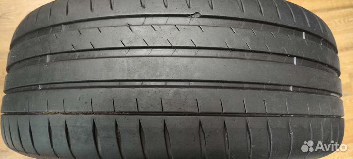 Michelin Pilot Sport 4 S 235/45 R20