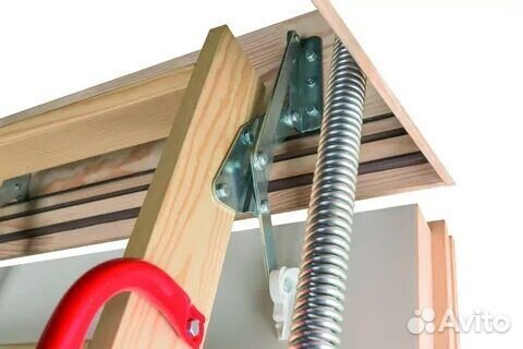 Установка чердачной лестницы