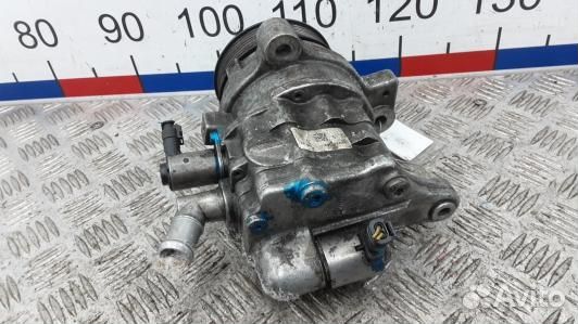 Компрессор кондиционера бензиновый BMW 7 F01 (4BA0