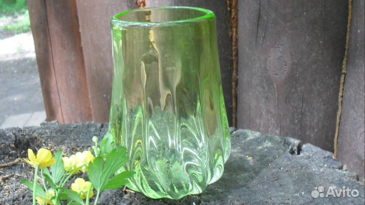 Ваза зеленая. Тяжелая. СССР