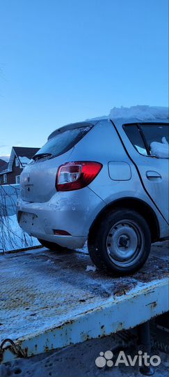 Крышка богажника в сборе renault sandero 2