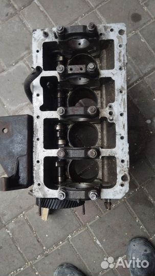 Блок двигателя 4216 Евро 4, б/у