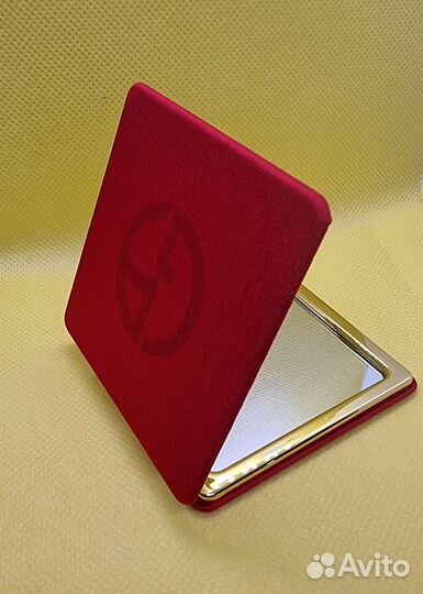 Косметическое карманное зеркало Giorgio Armani