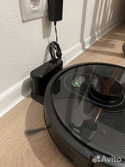 Робот пылесос redmond r670s