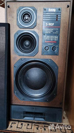 Колонки Radiotechnika S90f