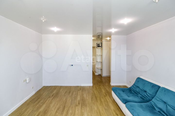 2-к. квартира, 55 м², 9/9 эт.