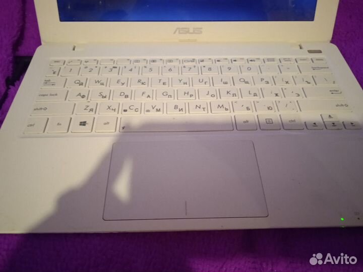 Ноутбук Asus