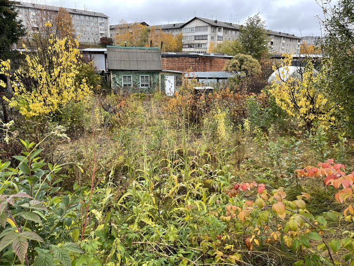 Дача 20 м² на участке 4,4 сот.