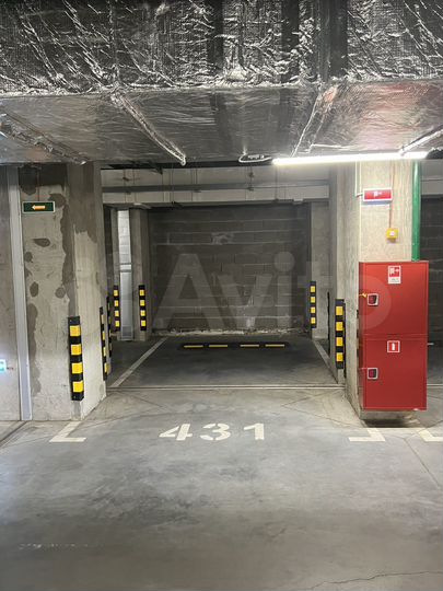 Машиноместо, 15 м²