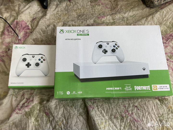 Xbox One s all digital 1 tb и руль